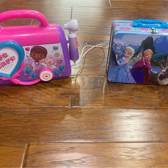 Disney Doc McStuffins MP3 Karoke Boombox Singalong + Frozen Puzzle - Picture 1 of 8